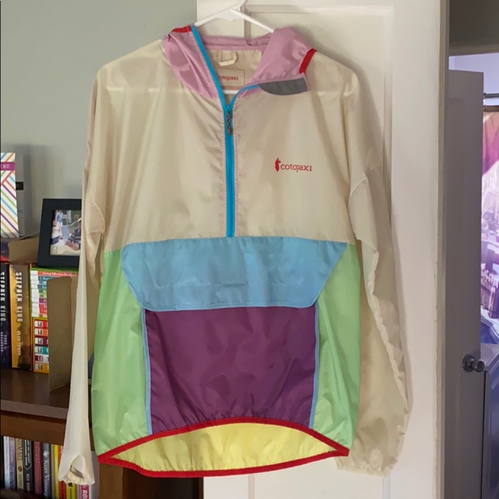 Cotopaxi Windbreaker